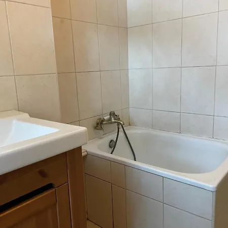 Dina Apartment Milanowek